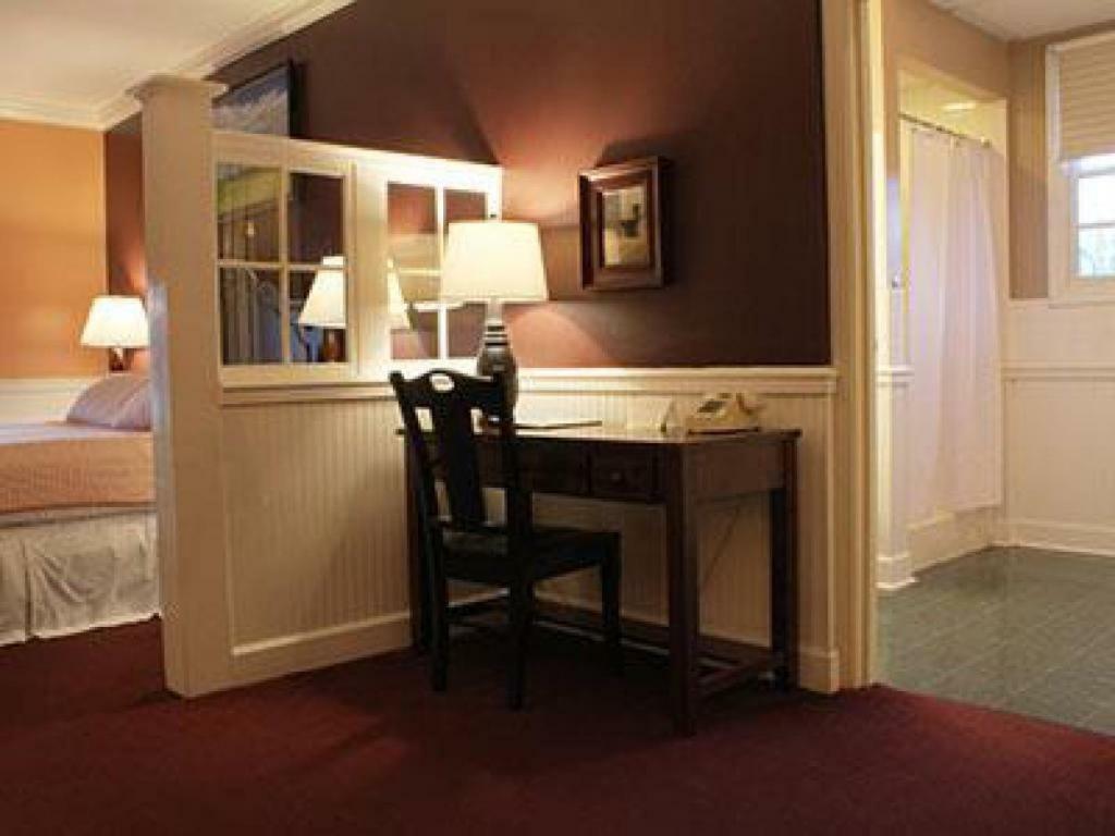 County Clare Inn Milwaukee Habitación foto